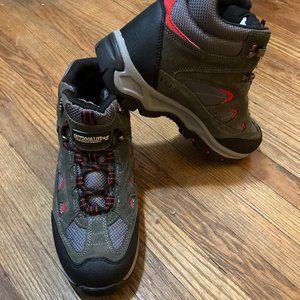 Men's hiking boots Outdoor Life Size 9.5 red gray